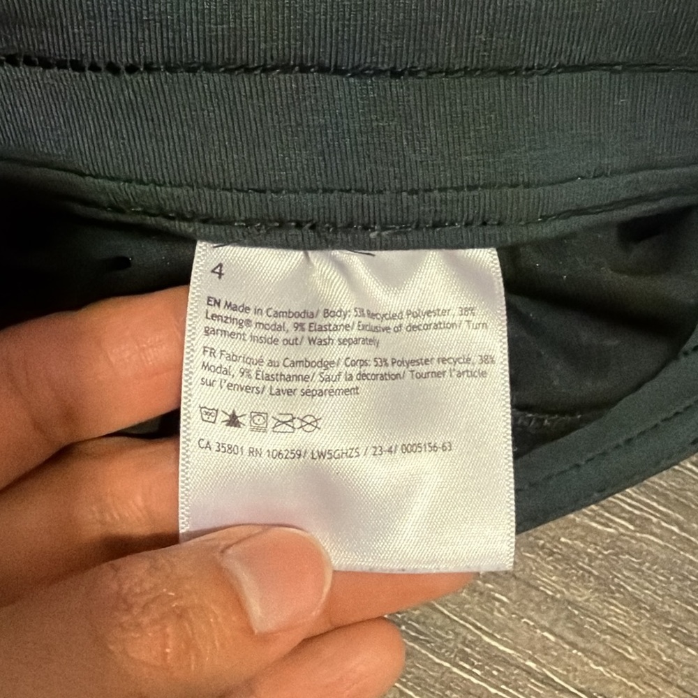 Lululemon Softstreme High-Rise Pant Short 28.5” Black Flowy Wide Leg - Picture 8 of 9